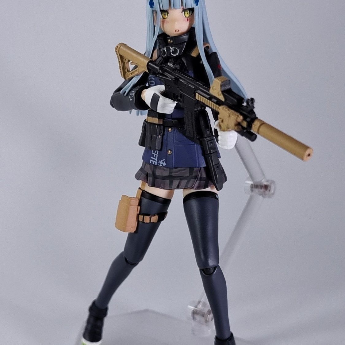 figma 573 Girls Frontline HK416 Tactical Doll Articulated Action Figure with Full Weapons Set