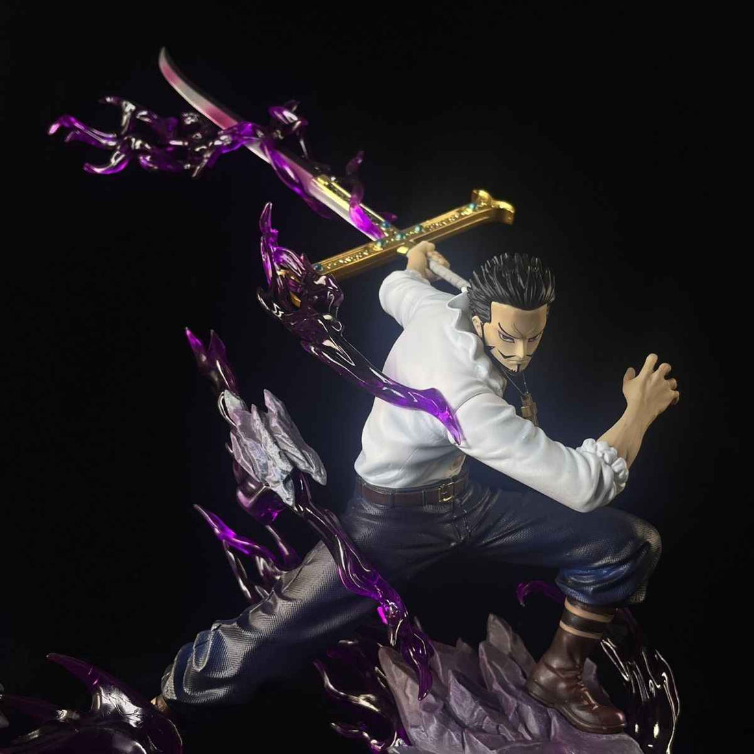 30cm Mihawk Eagle Eye figure One Piece warlord collectible statue
