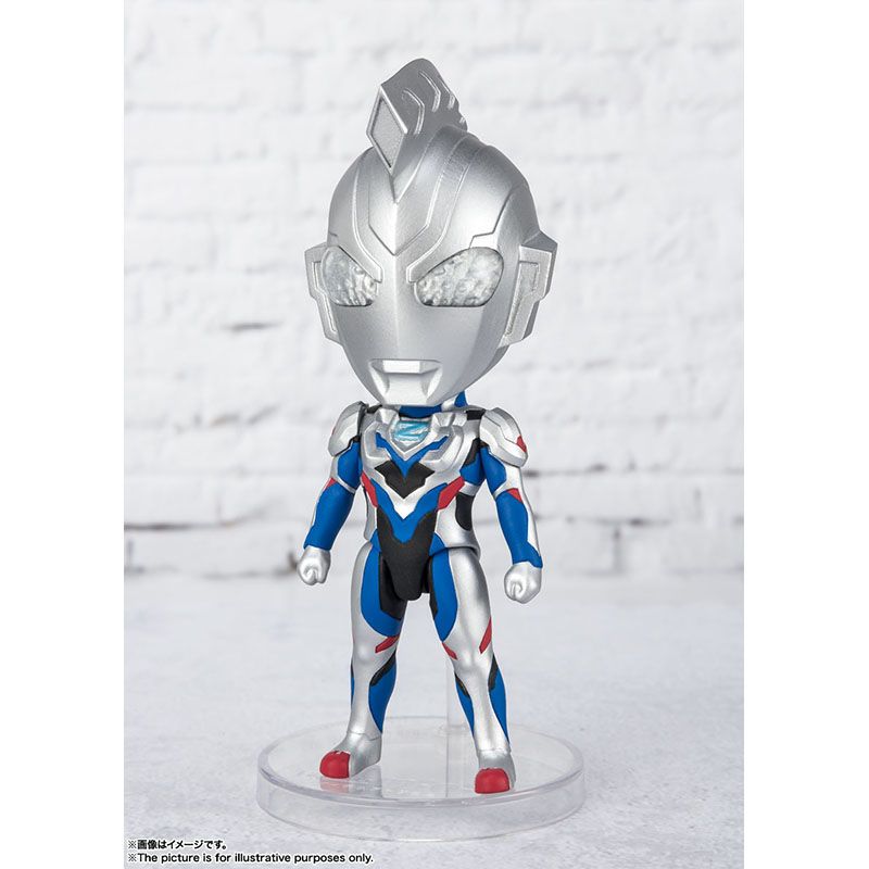 Bandai Figuarts Mini Ultraman Z Original & Haruki Natsukawa Chibi Articulated Figure Set