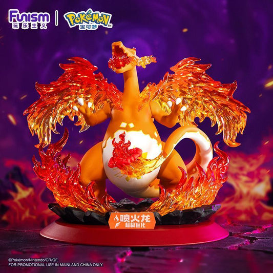 Funism Pokemon Gigantamax Charizard Statue Figure