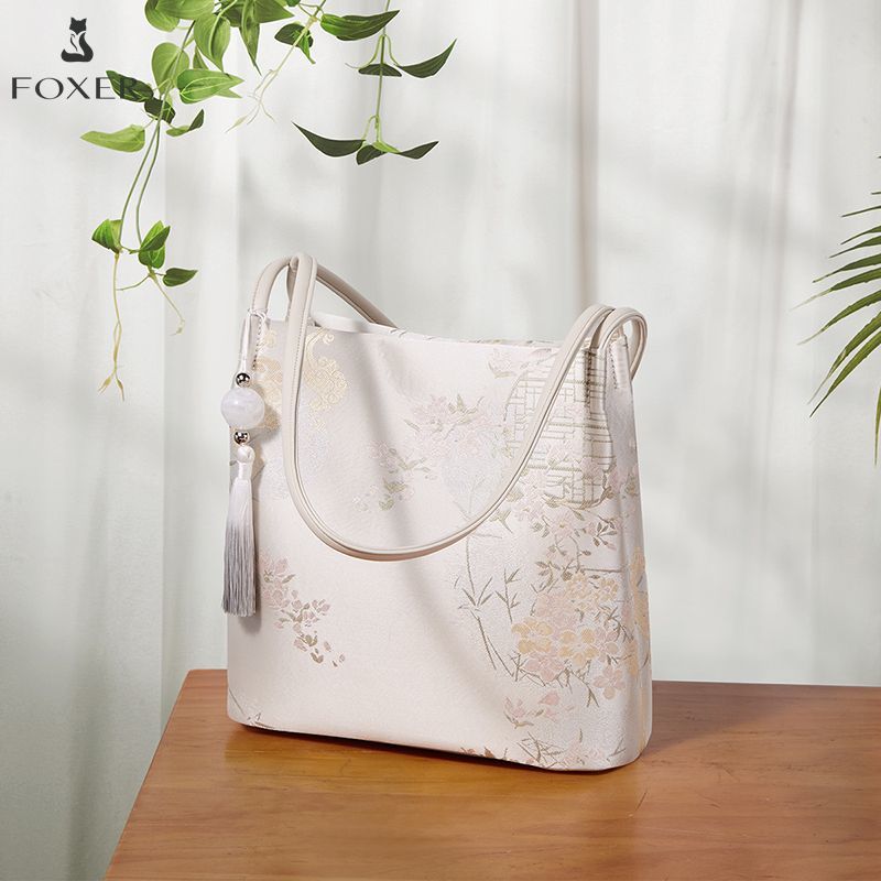 Foxer New Chinese Style Large Capacity Bucket Tote Shoulder Bag Ivory Jacquard Floral Bamboo Tassel Charm