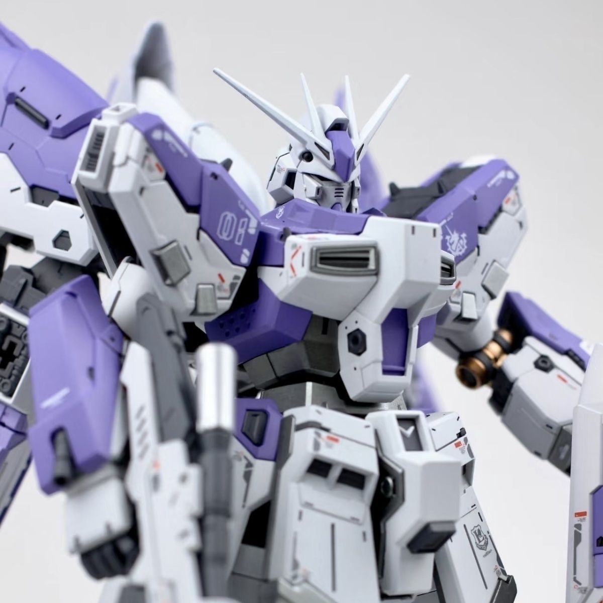 Aurora Studio RG 1/144 Hi-ν Gundam Lavender Purple Custom Painted Gunpla Kit