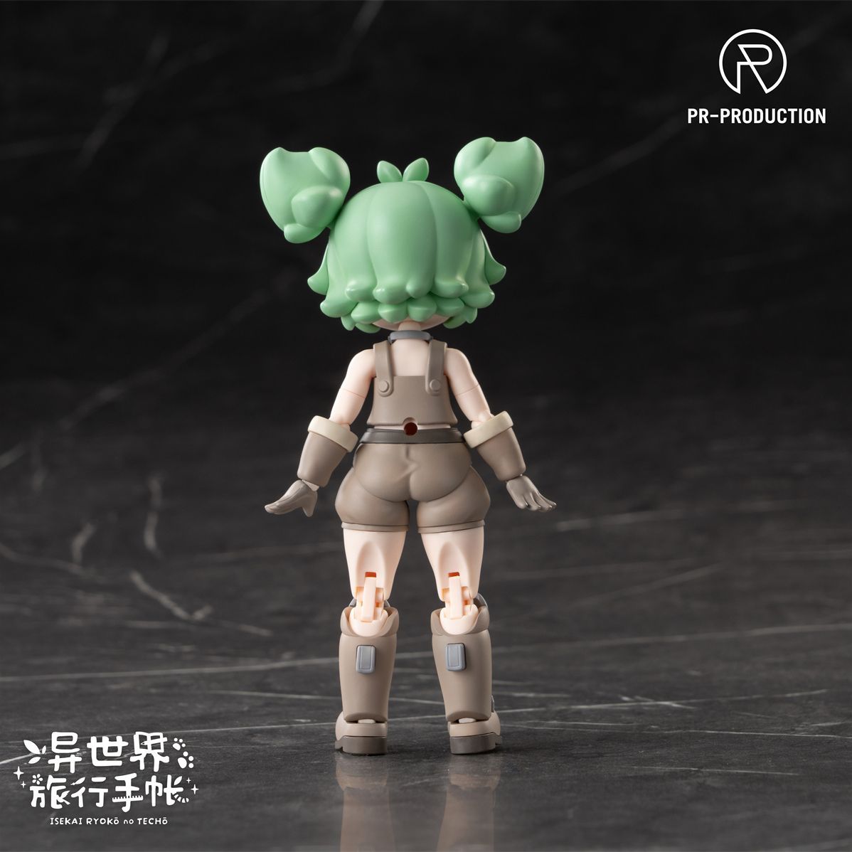 PR-Production Isekai Ryoko no Techo 03 Hailey Smith Novice Blacksmith Articulated Model Kit