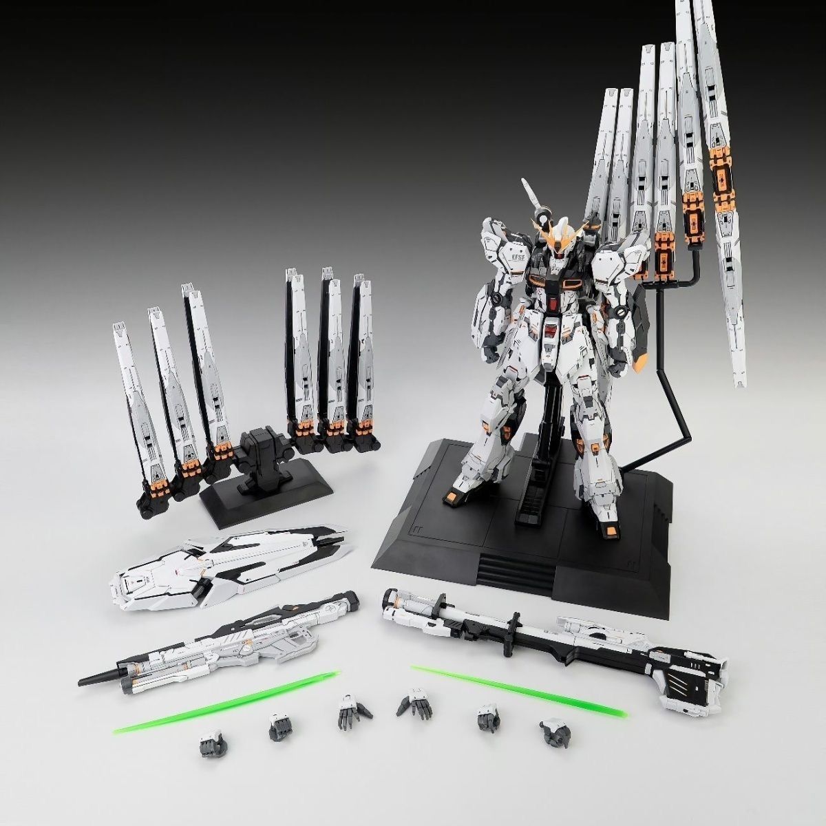 Farm Master Fortune Bull Nu Gundam GK Style 1/100 Snap-Fit Model Kit with Six Fin Funnels Display Base & Special Bonus