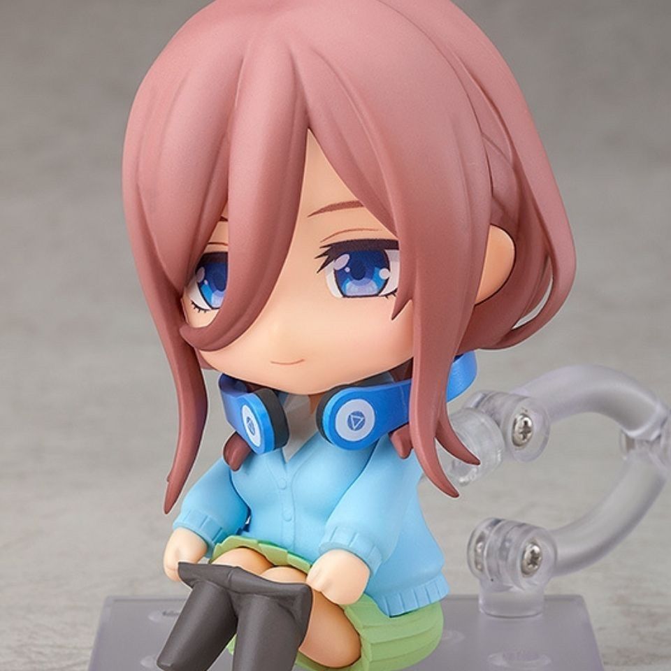 Nendoroid 1306 The Quintessential Quintuplets Miku Nakano Chibi Figure with Frog Plush Matcha Drink & 3 Face Plates