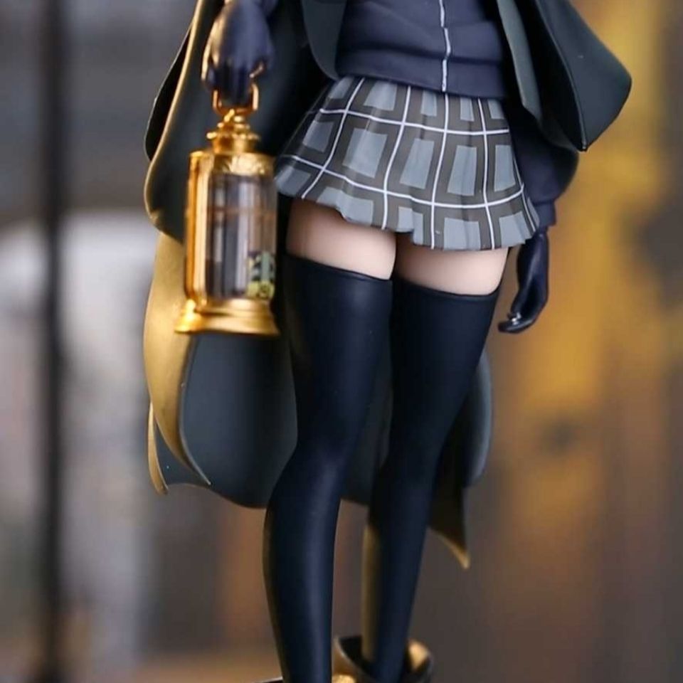 Fate Gray Figure Lord El-Melloi II Case Files Anime Collectible PVC Statue with Lantern