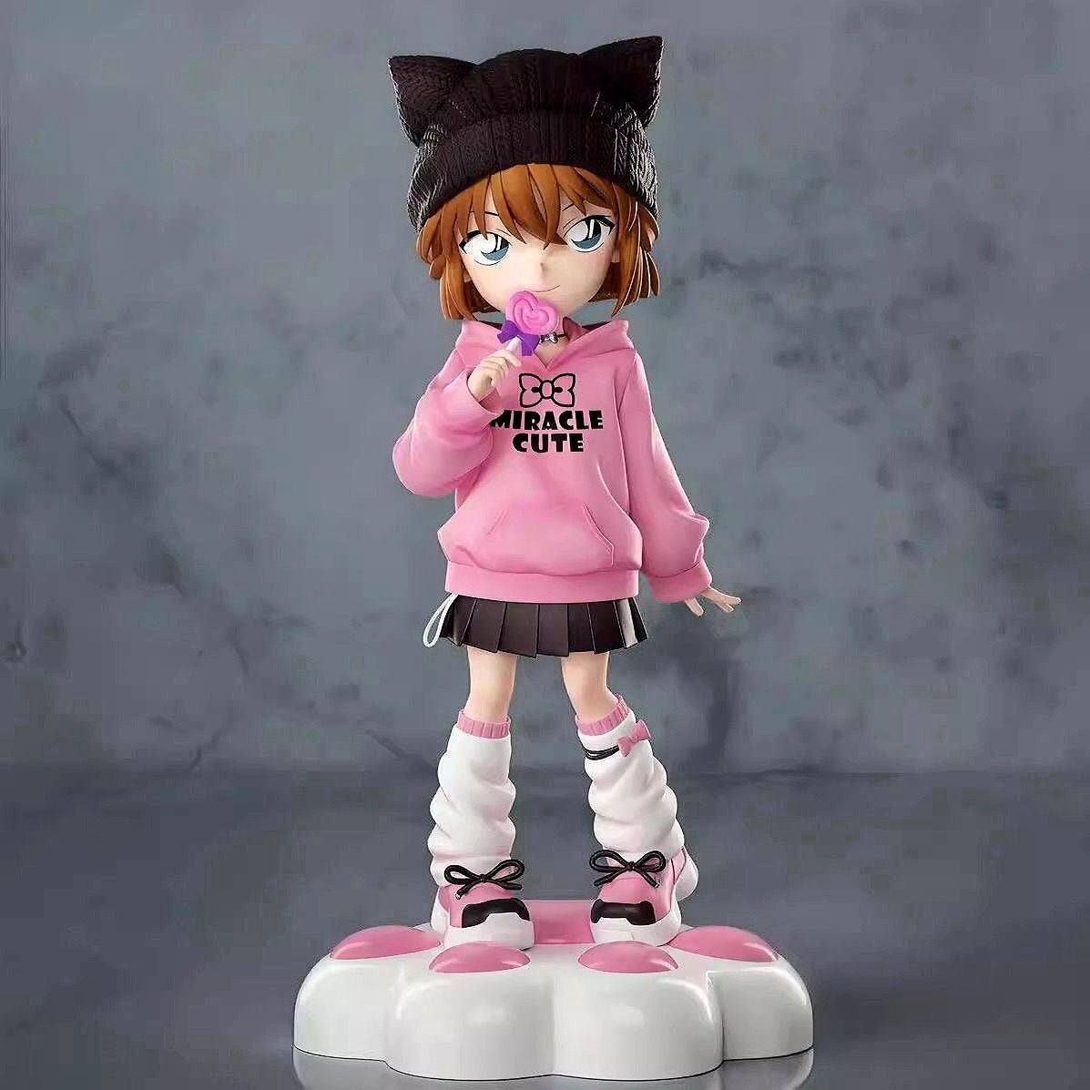 Anime Girl Cat Ear Hoodie GK Figure Lollipop Paw Base Statue