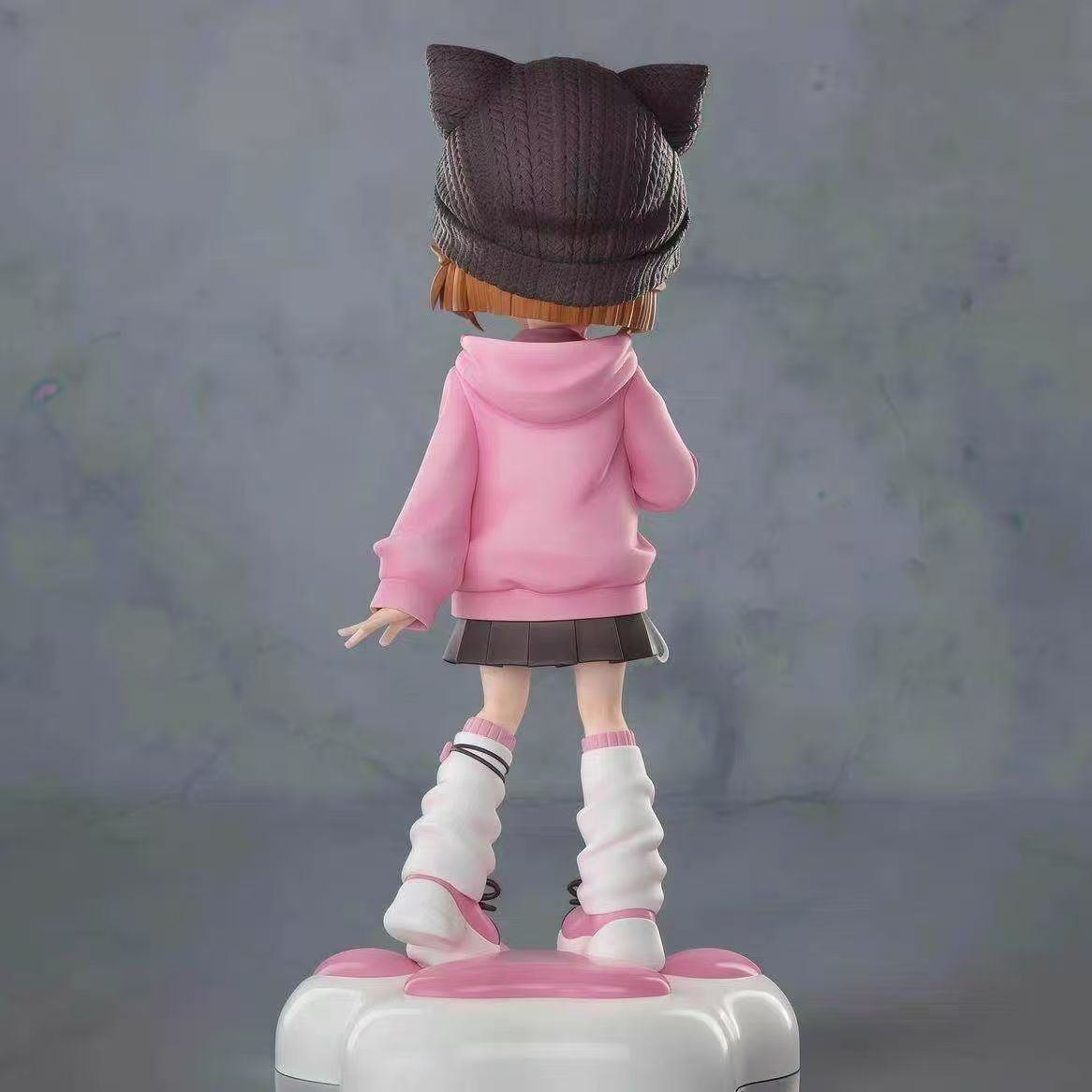 Anime Girl Cat Ear Hoodie GK Figure Lollipop Paw Base Statue