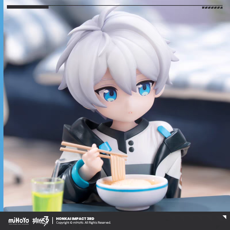 Honkai Impact 3rd Kevin Kaslana chibi figure - close-up face and upper body detail blue eyes
