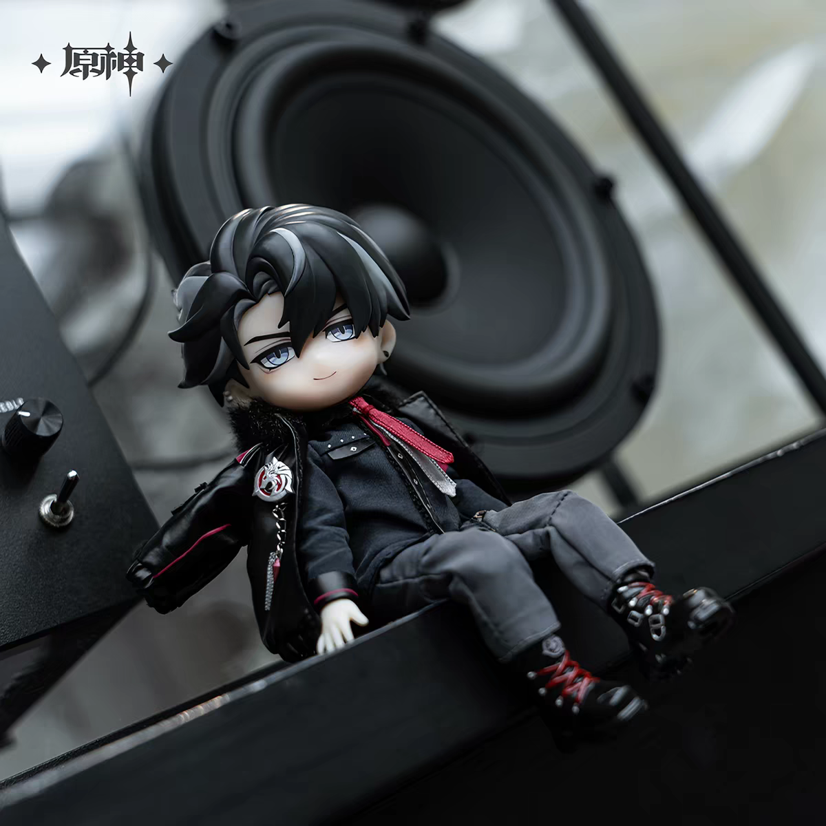 Genshin Impact Wriothesley Articulated Doll Seated on Speaker Lifestyle Display miHoYo