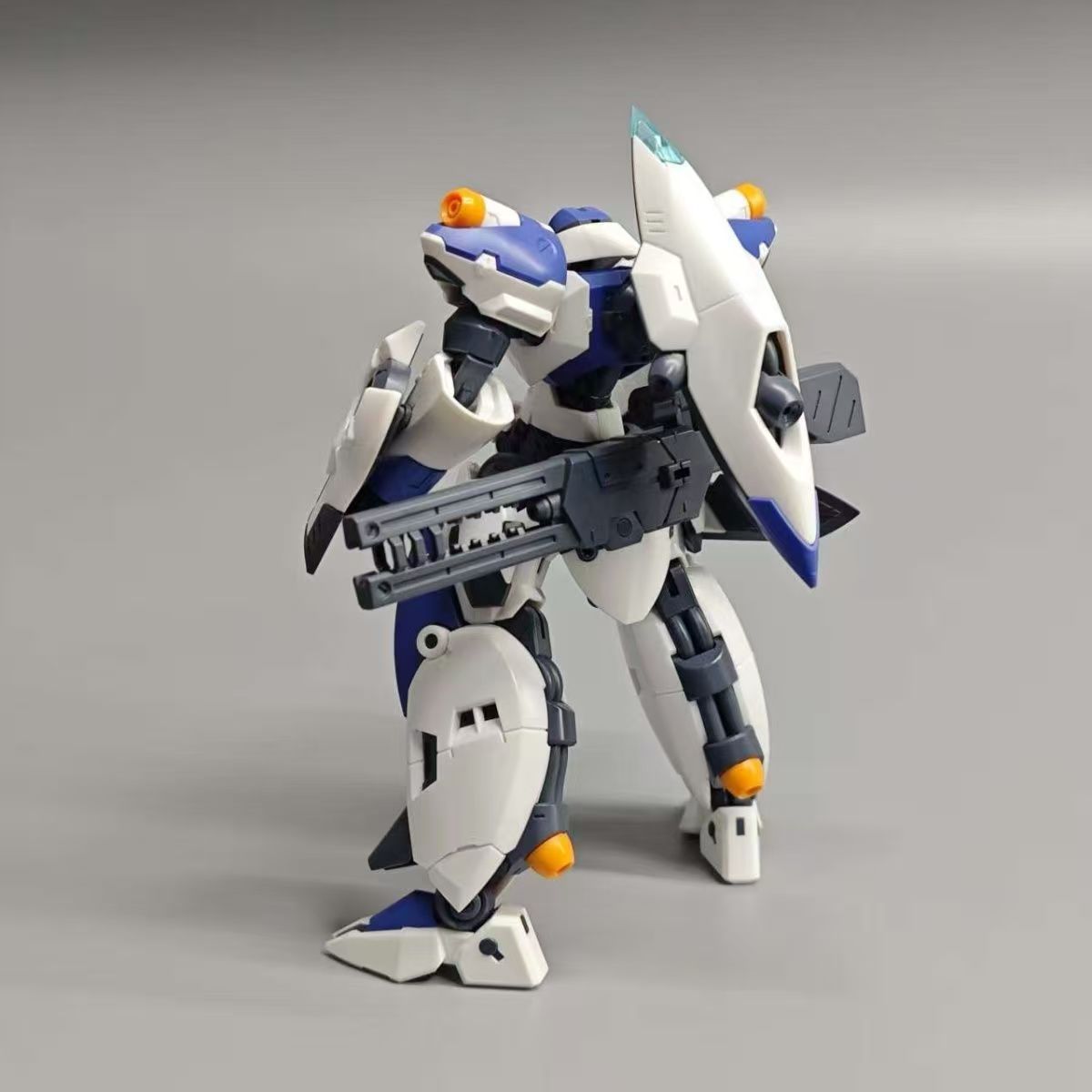 Franz Power Alpha Mecha Model Kit Assemble Figure