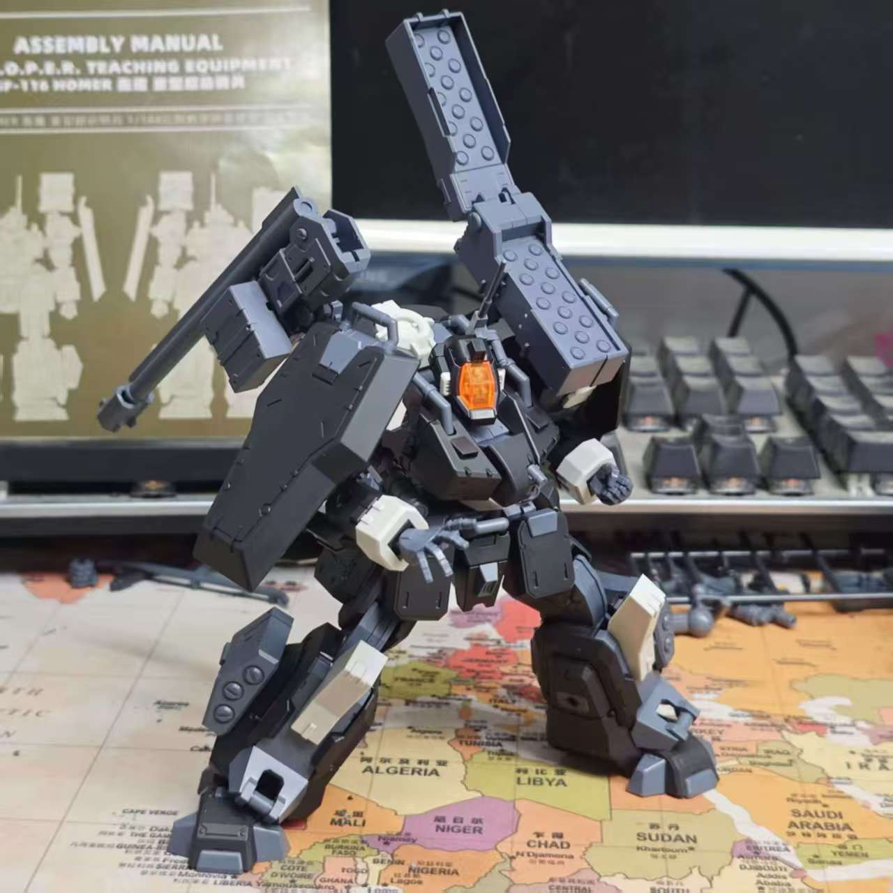 Chief Continent Hongmo 2nd Anniversary Edition Mecha Model Kit
