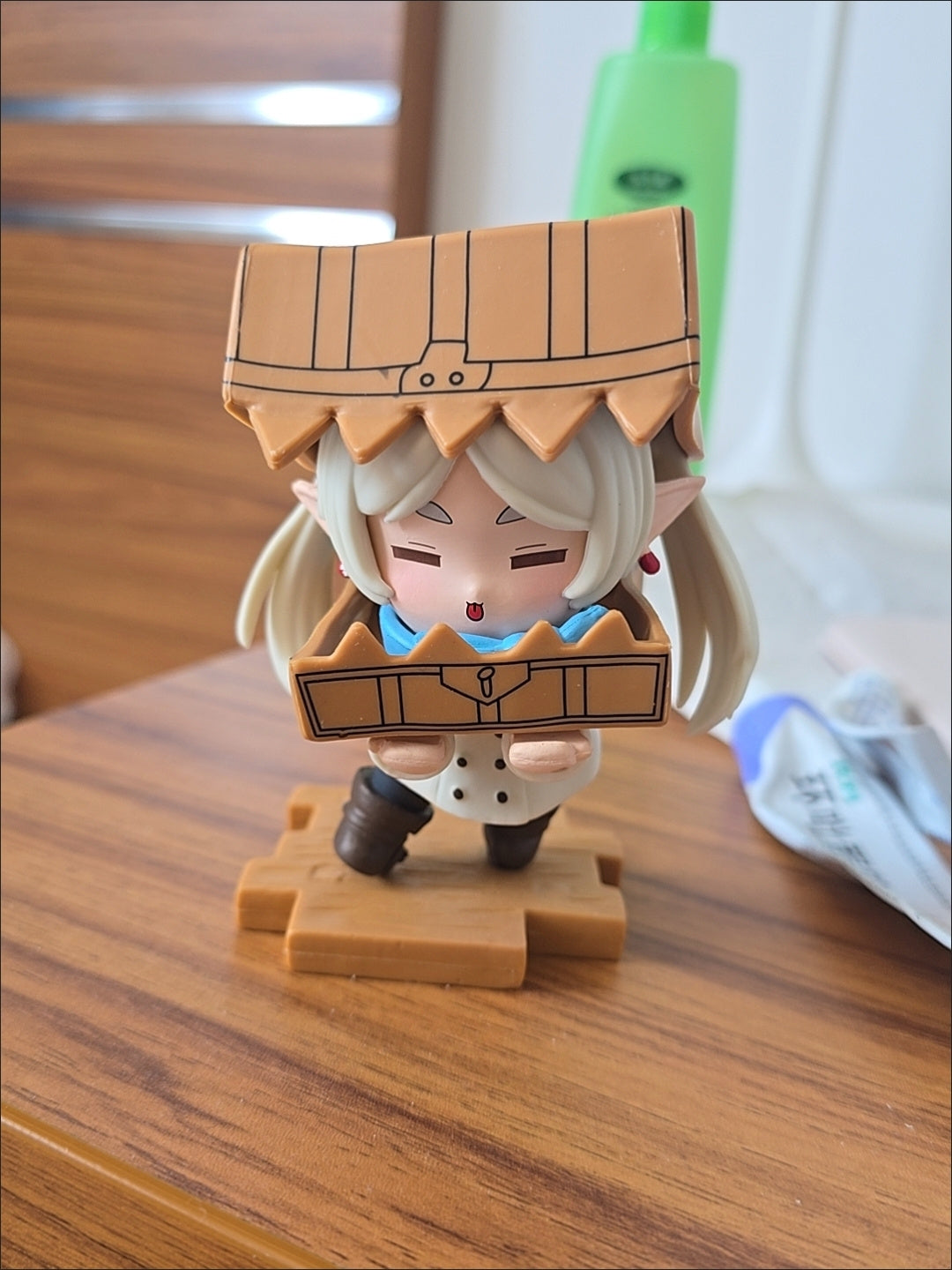 Frieren Beyond Journey's End Treasure Chest Chibi Figure