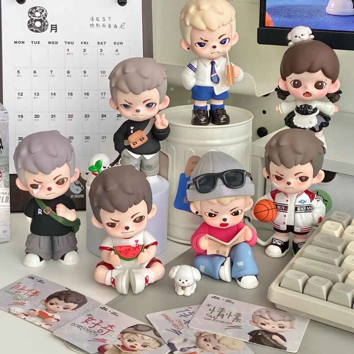 BoyRayan Blind Box Figurine – Trendy Collectible Gift!
