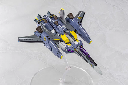 Aoshima VFG VF-25S Super Messiah Macross Girl Model Kit